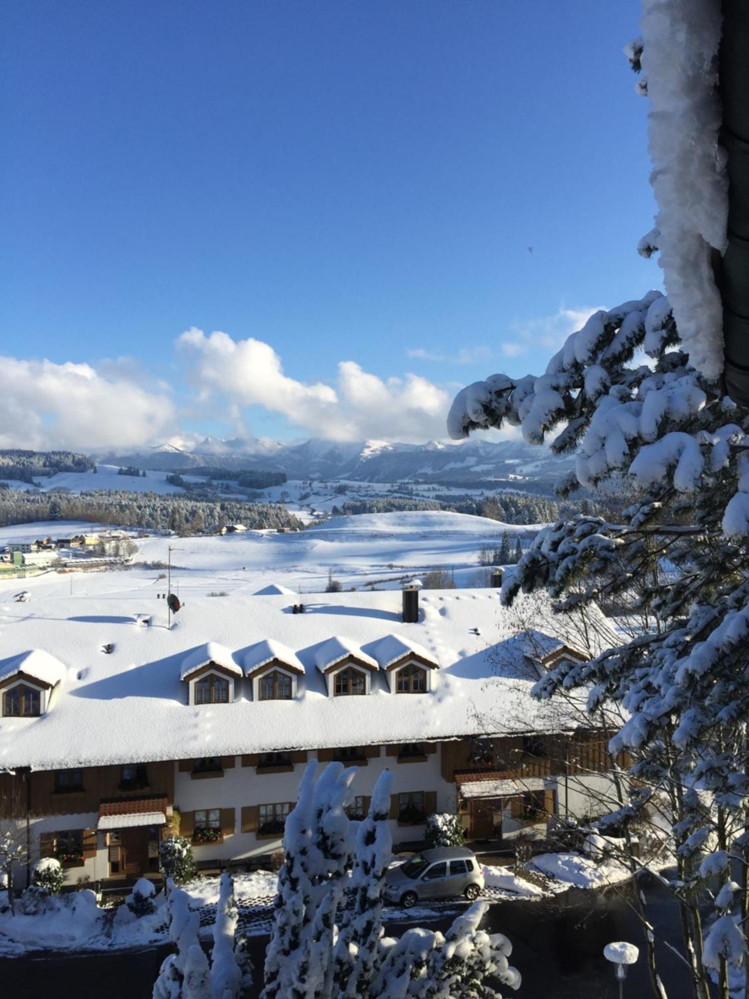 Panoramaapart - Alpzeit Im Westallgaeu Оберойте Екстериор снимка